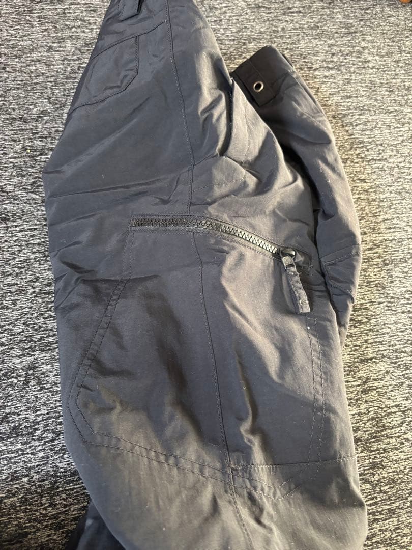 Burton kids スノーウエア　パンツ　Sサイズ　130.140