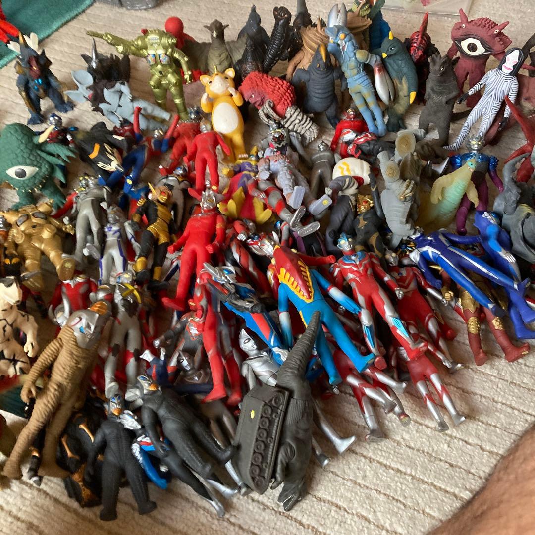 ウルトラマンシリーズ 怪獣フィギュア多数