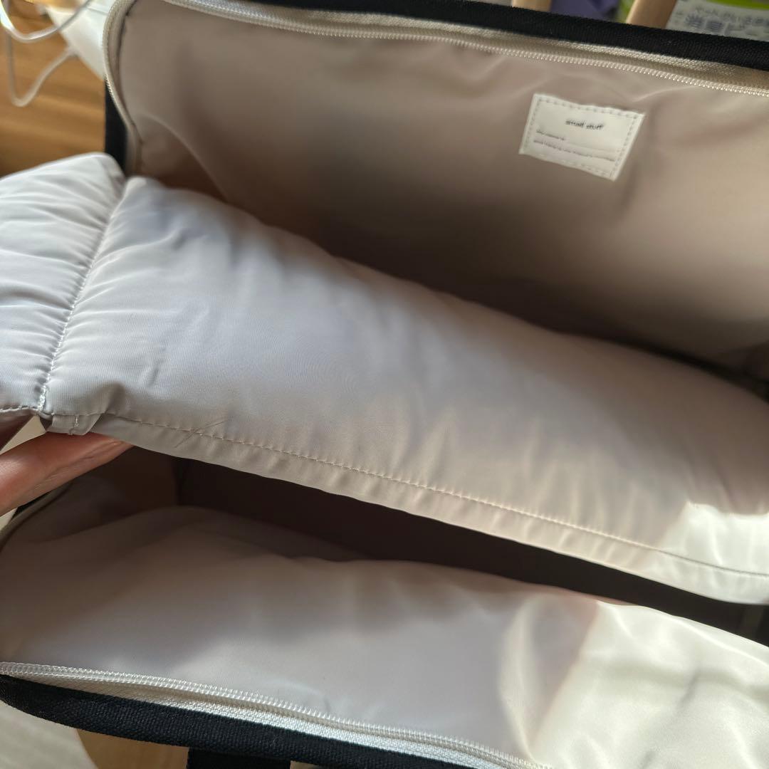 small stuff(韓国のブランド)キャリーバッグ ホワイト/ブラック