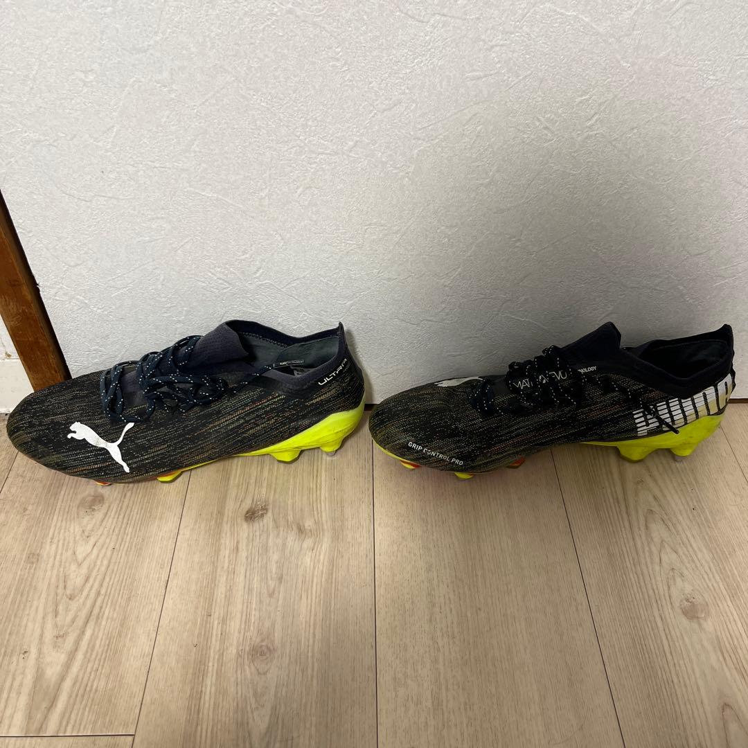 PUMA Ultra 1.3 サッカーシューズ ブラック/イエロー鉄スパイク