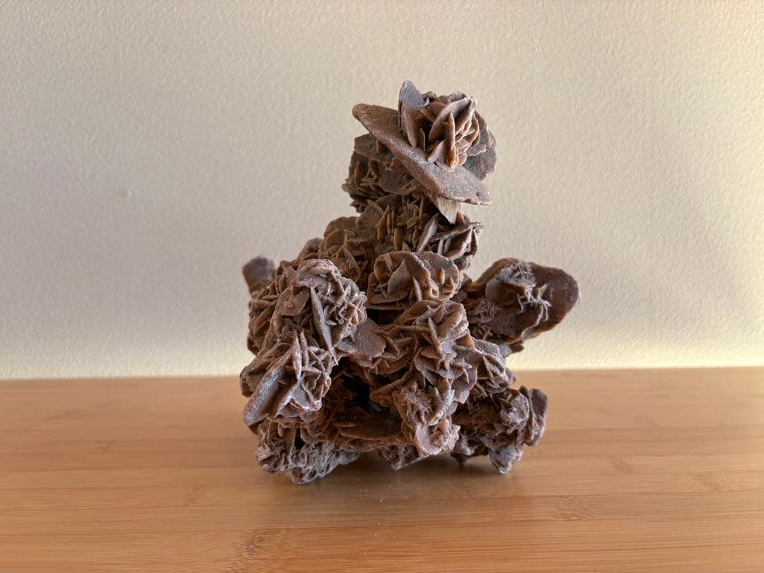 砂漠の薔薇　デザートローズ　ローズドサハラ　パワーストーン