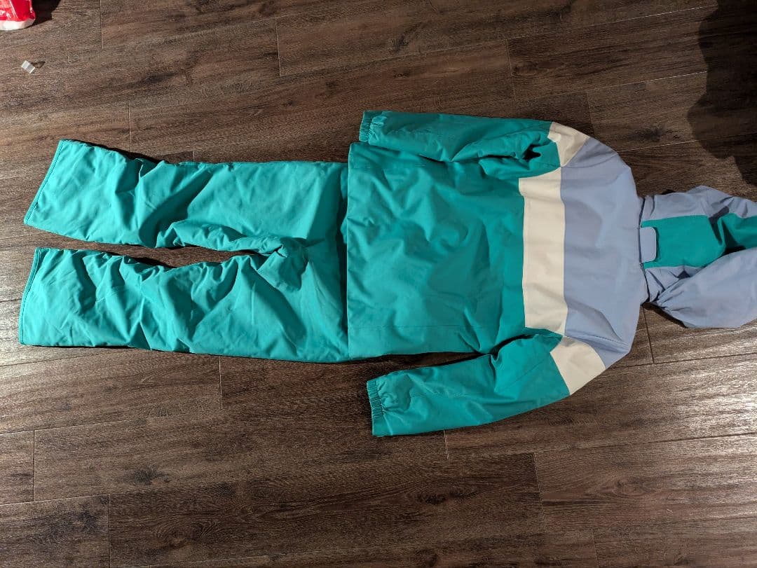 フェニックス！子ども用スキーウェア フード付き ターコイズ