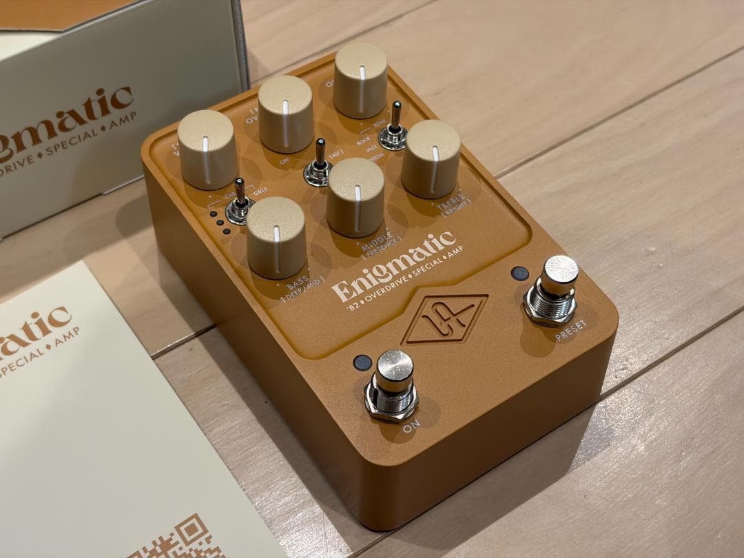 ギター UAFX enigmatic