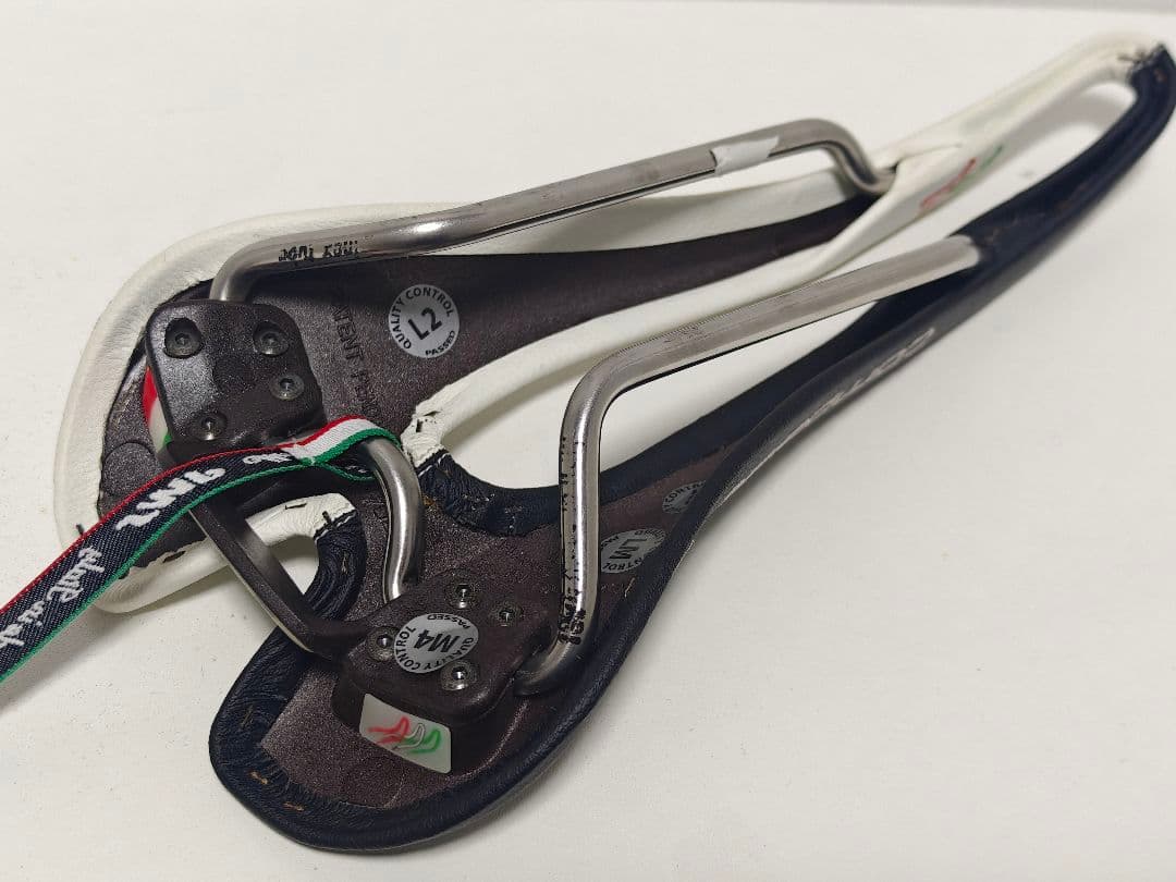 Selle SMP Composit Limited Edition サドル