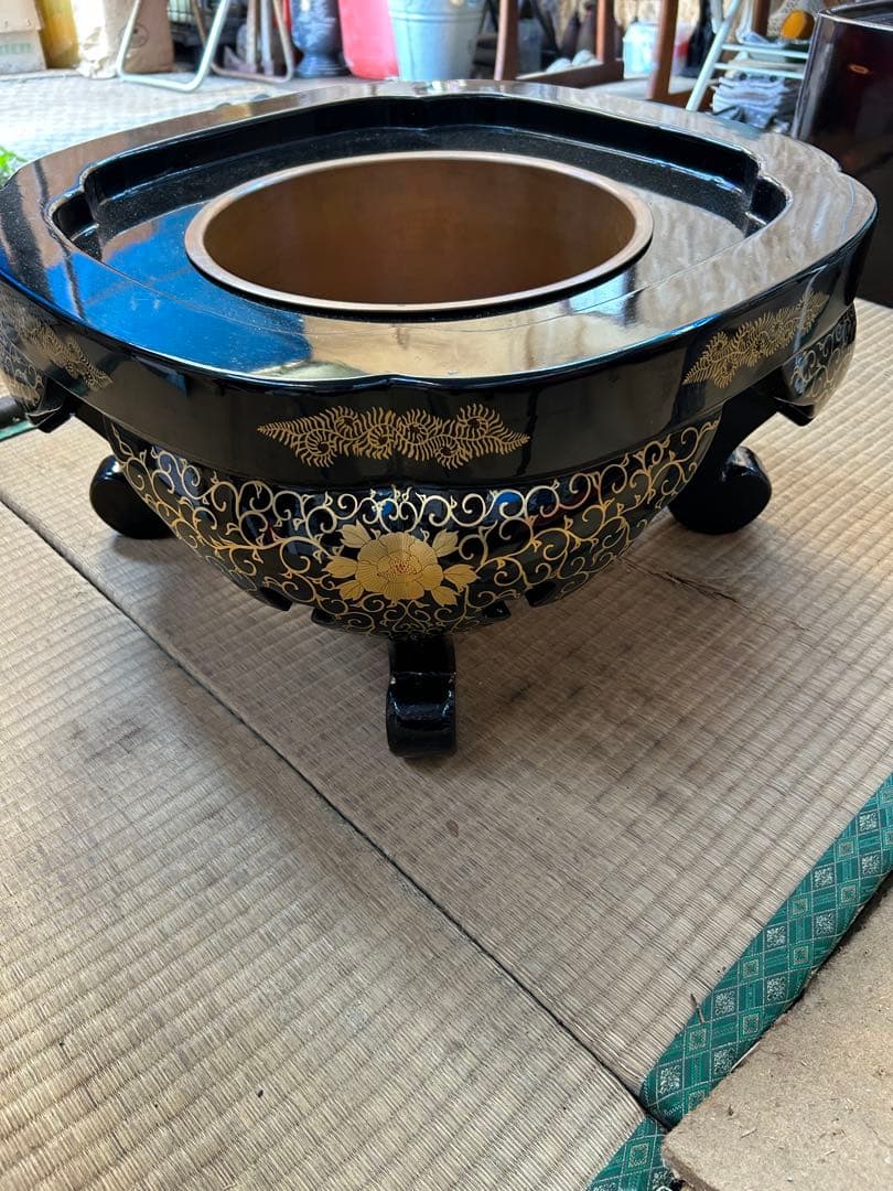 黒色漆器 四角形椀 金色装飾