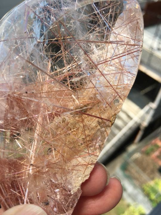 水晶 希少ピンク針入り水晶