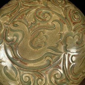 宋代耀州窯彫刻花鳥図版箱