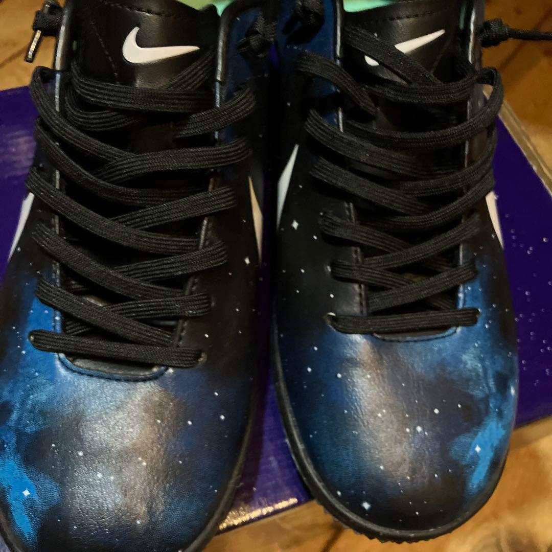 サッカートレーニングシューズ