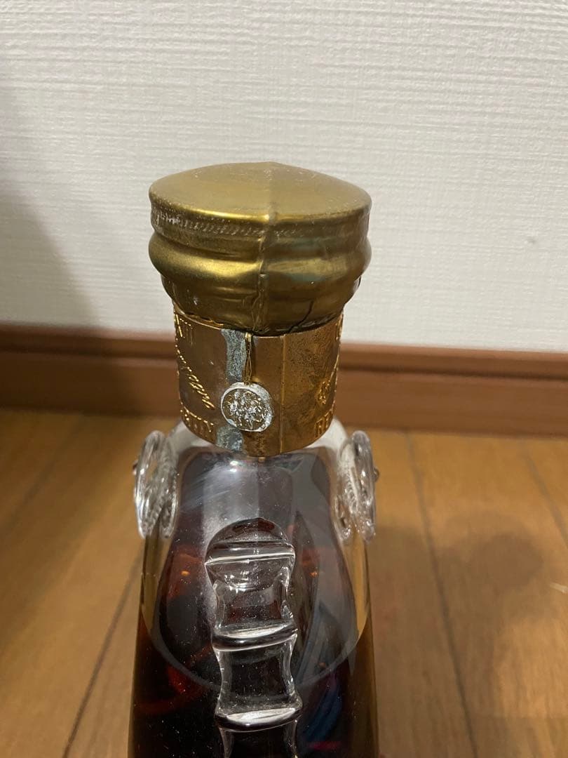 レミマルテンルイ13世バカラボトル700ml