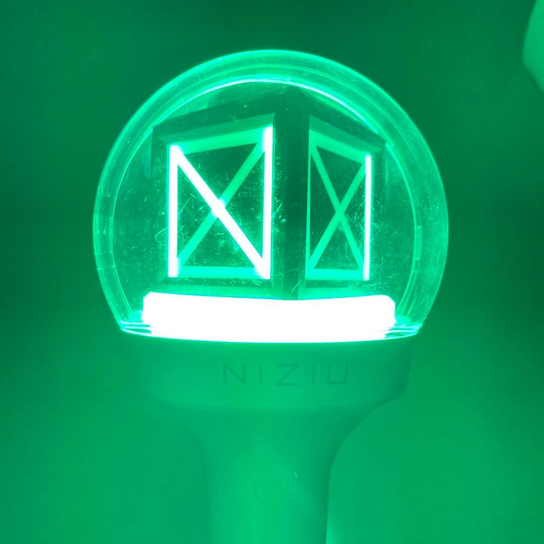 JYP NiziU 公式 ペンライト 動作確認済み