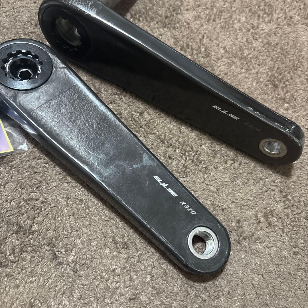 Elilee X320 24mm カーボンクランク　170mm