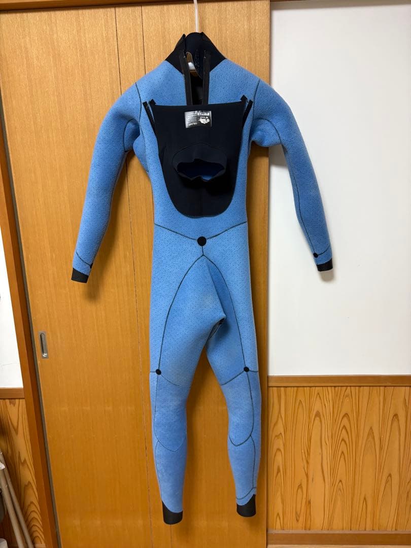 trump トランプ ウェットスーツ　セミドライ　HEX