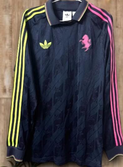 ユヴェントス スペシャルエディション 長袖 サッカー ユニフォーム