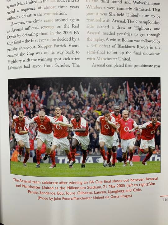 入手困難\"HIGHBURY＂TheStory ofArsenal Stadium
