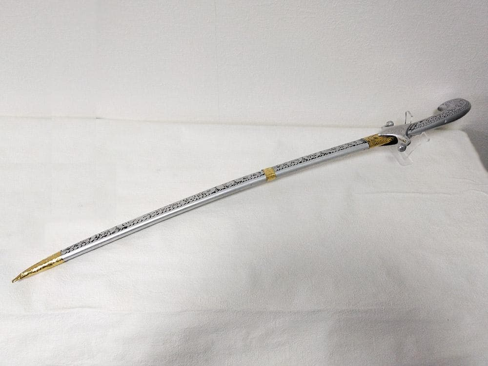 ◆新品　イスラム王の剣（刀）シルバー・戦士・コスプレ・コレクション　銃刀法ＯＫ