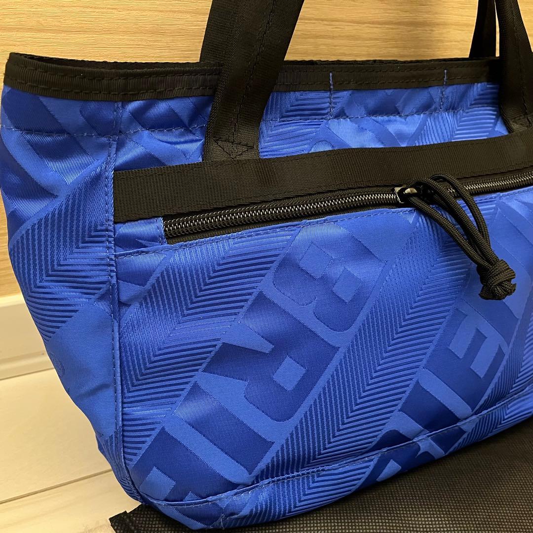 美品★28,600円 限定シャドウコレクション メタルロゴ カートトートバッグ