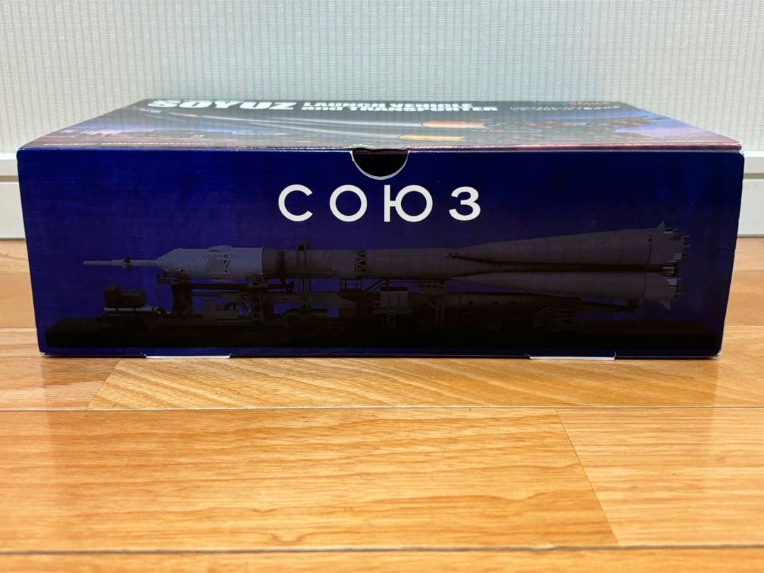 グッドスマイルカンパニー 1/150 ソユーズロケット+搬送列車 未組立