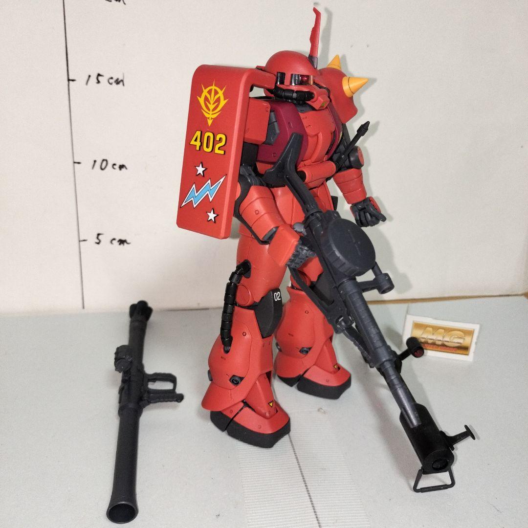 MG1/100 ジョニー・ライデン専用ザクⅡver2.0 塗装完成品 ガンプラ