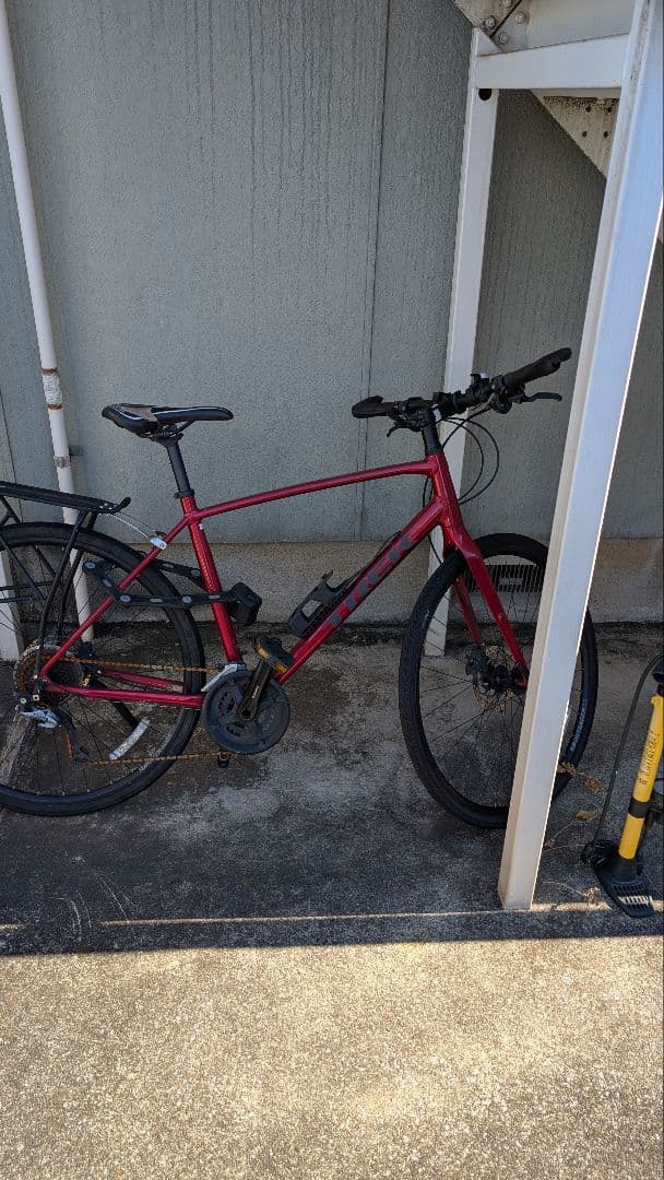 Trek 赤 クロスバイク Lサイズ