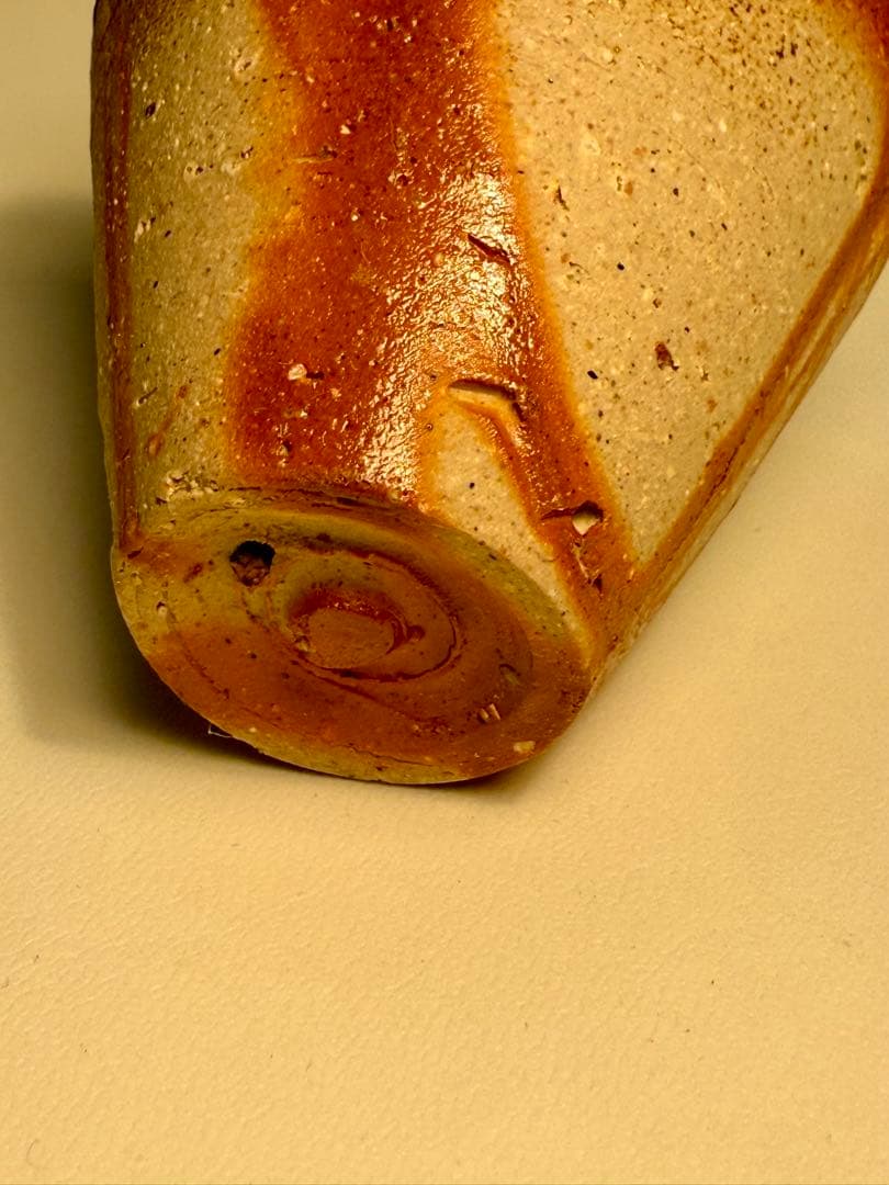 伊勢崎晃一郎　備前酒呑　共箱、共布、栞