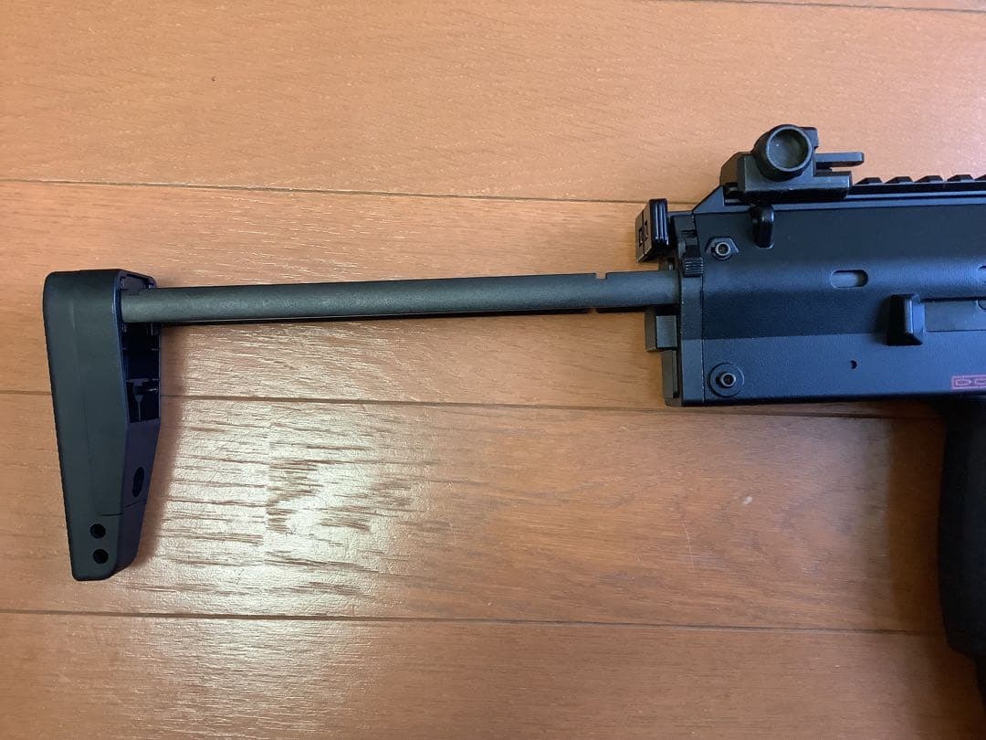 東京マルイ　MP7A1 ガスガン マガジン4本付き