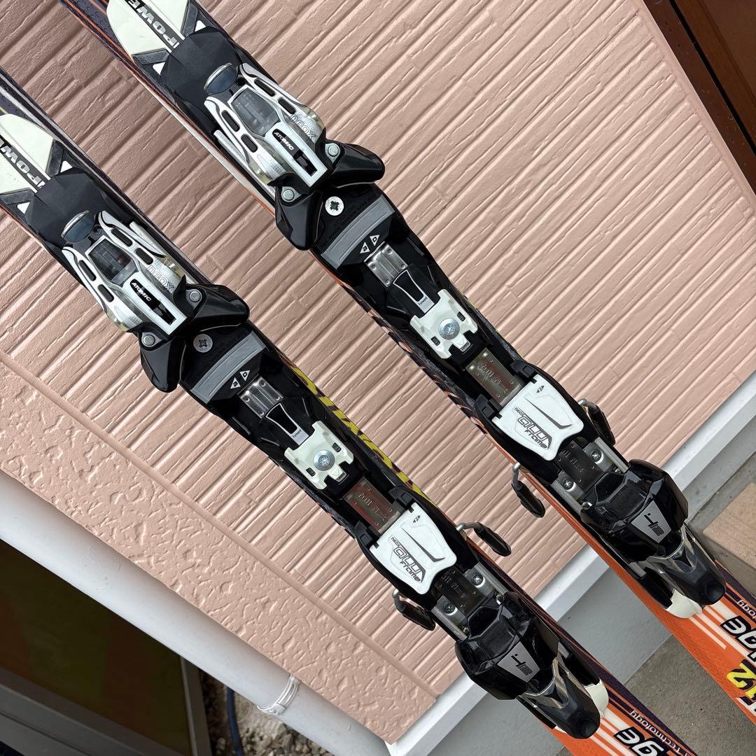 Atomic Powertride LT12 169cm NEOXビンディング