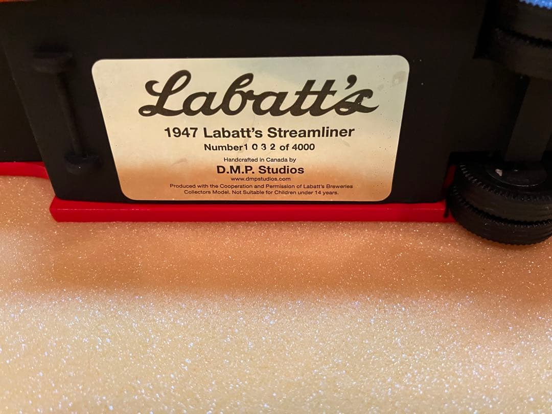 Labatt’s Streamliner 限定モデル No.1032/4000
