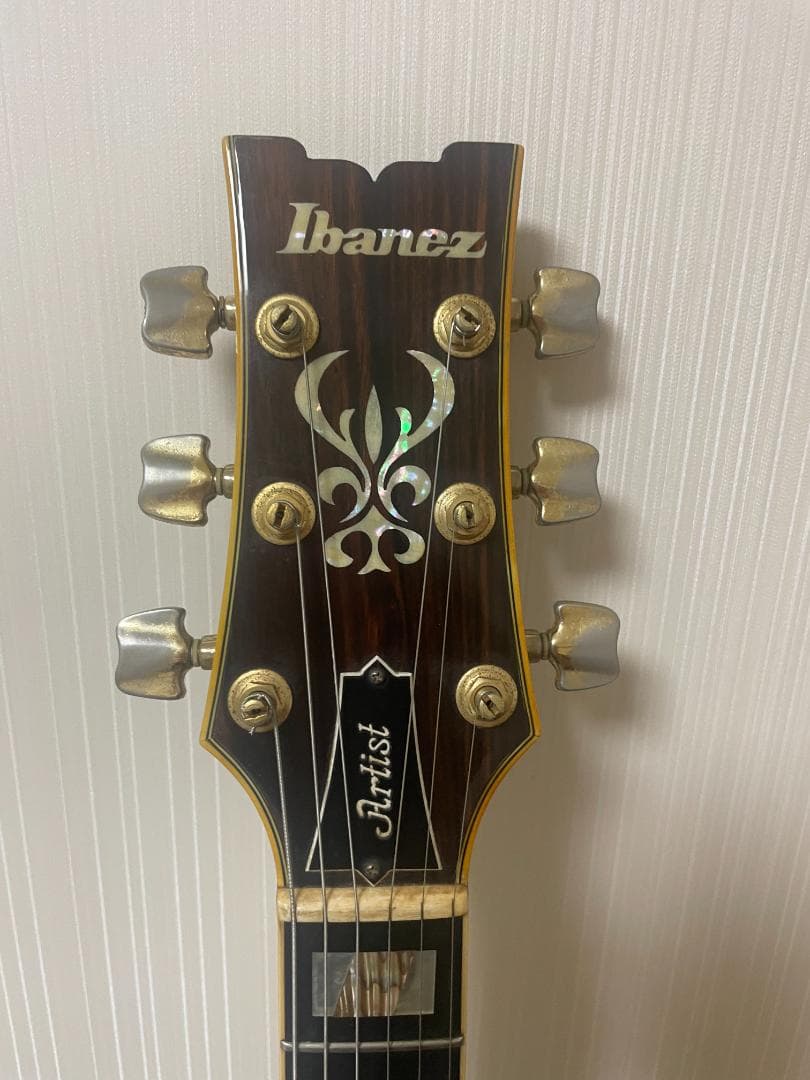 Ｅ*Ｃ様 Ibanezギター AR-300AV 1983年製 Hケース付 ワンオ