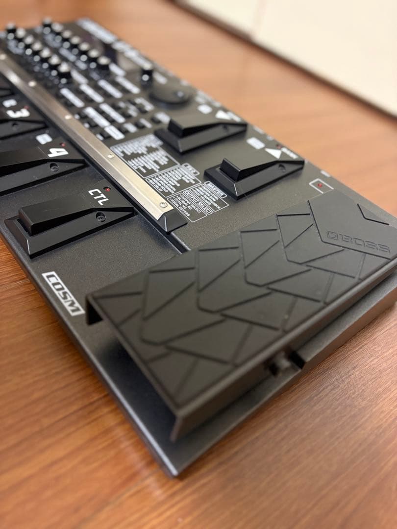 BOSS GT-8 マルチエフェクター Roland