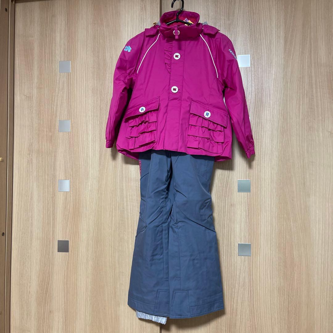 DESCENTEピンク フリル付きスキーウェアセット