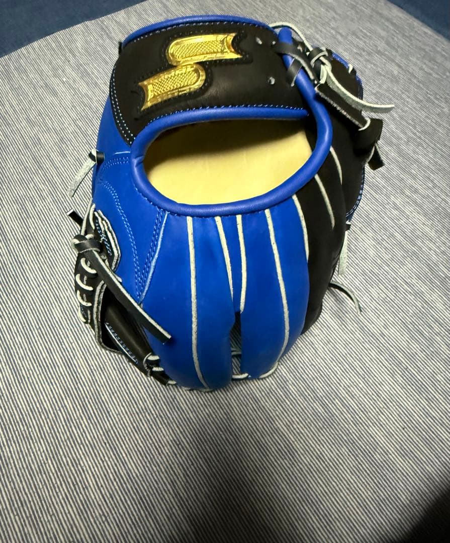 軟式用グローブ