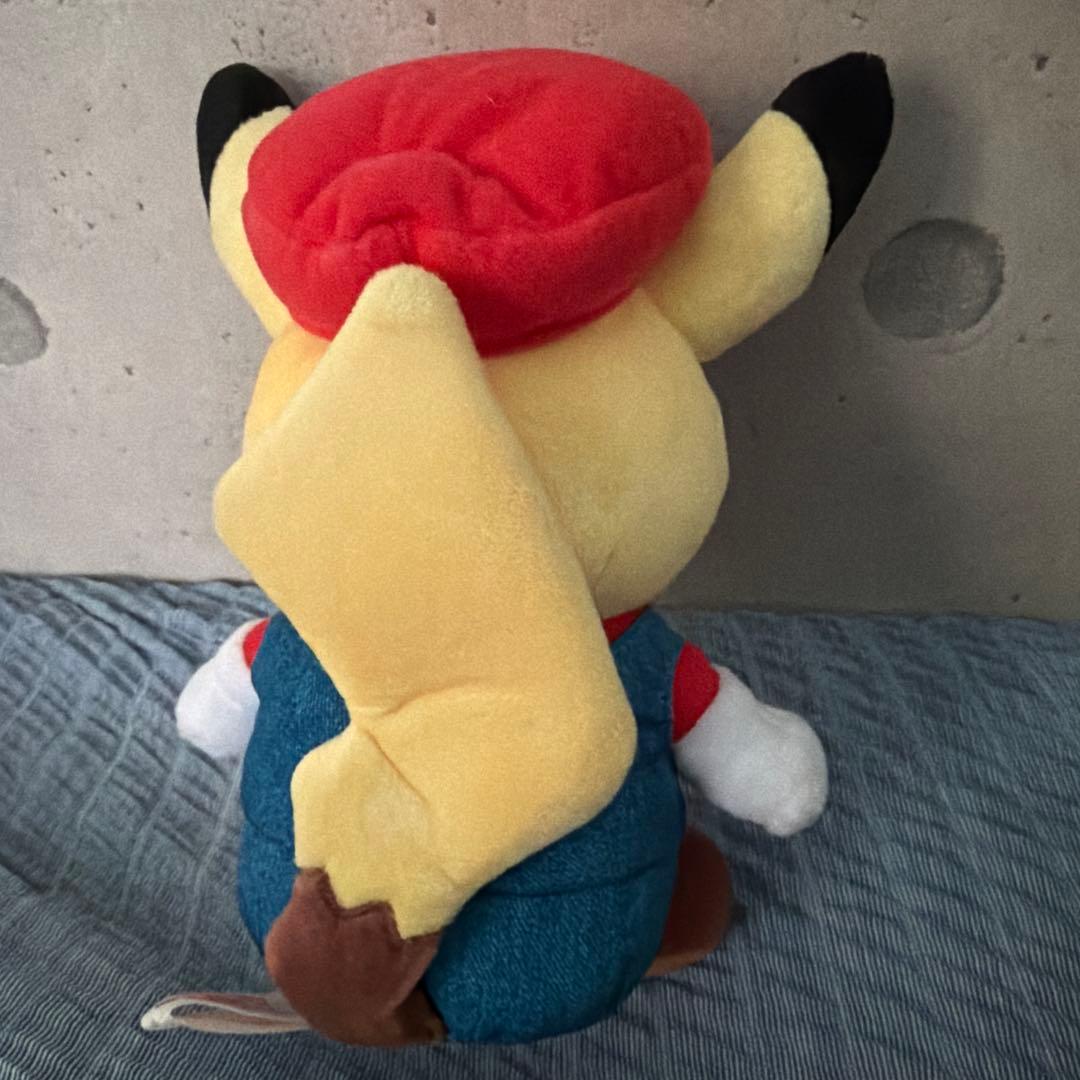 マリオピカチュウ　ぬいぐるみ