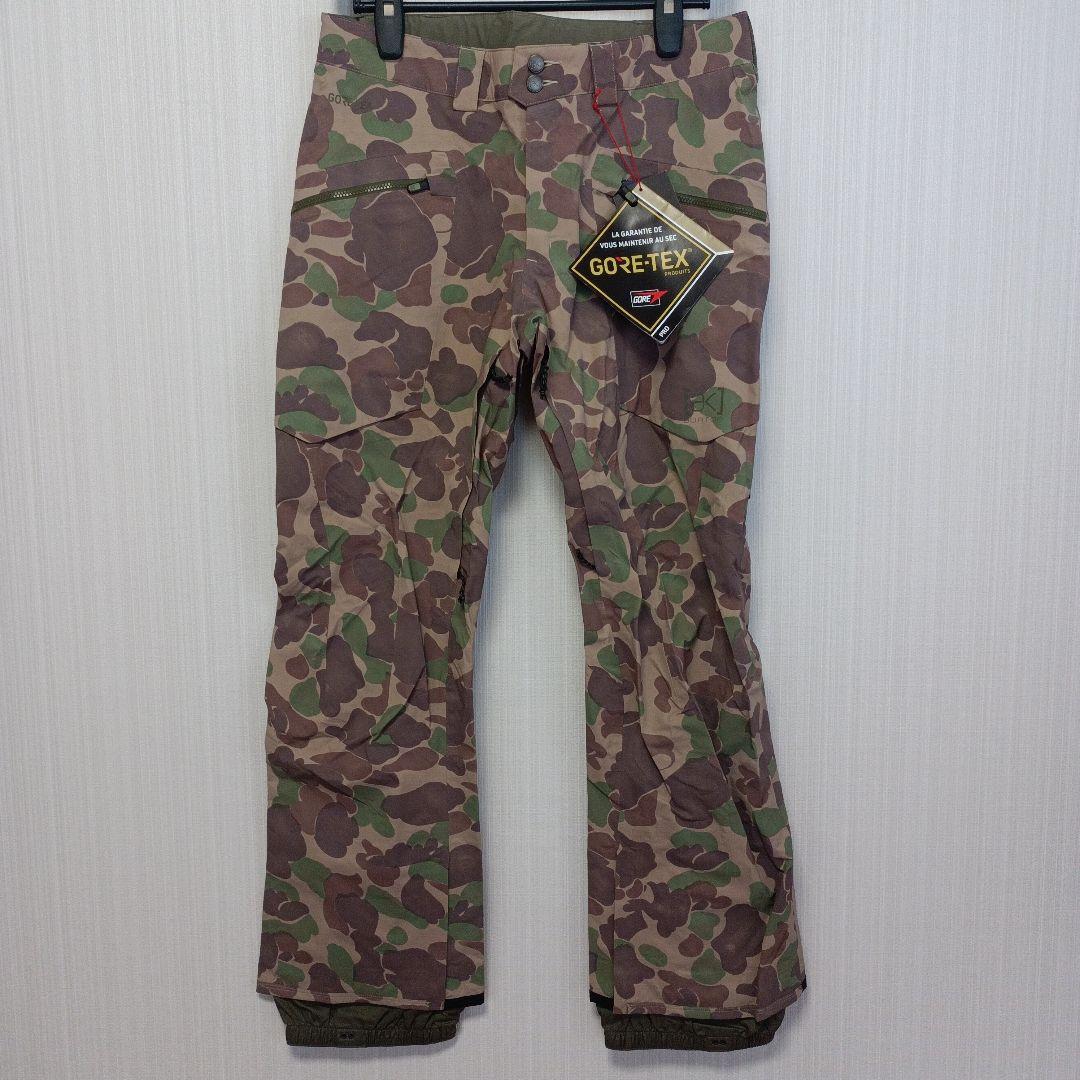 BURTON　AK 3L HOVER　カモフラ　上下　L
