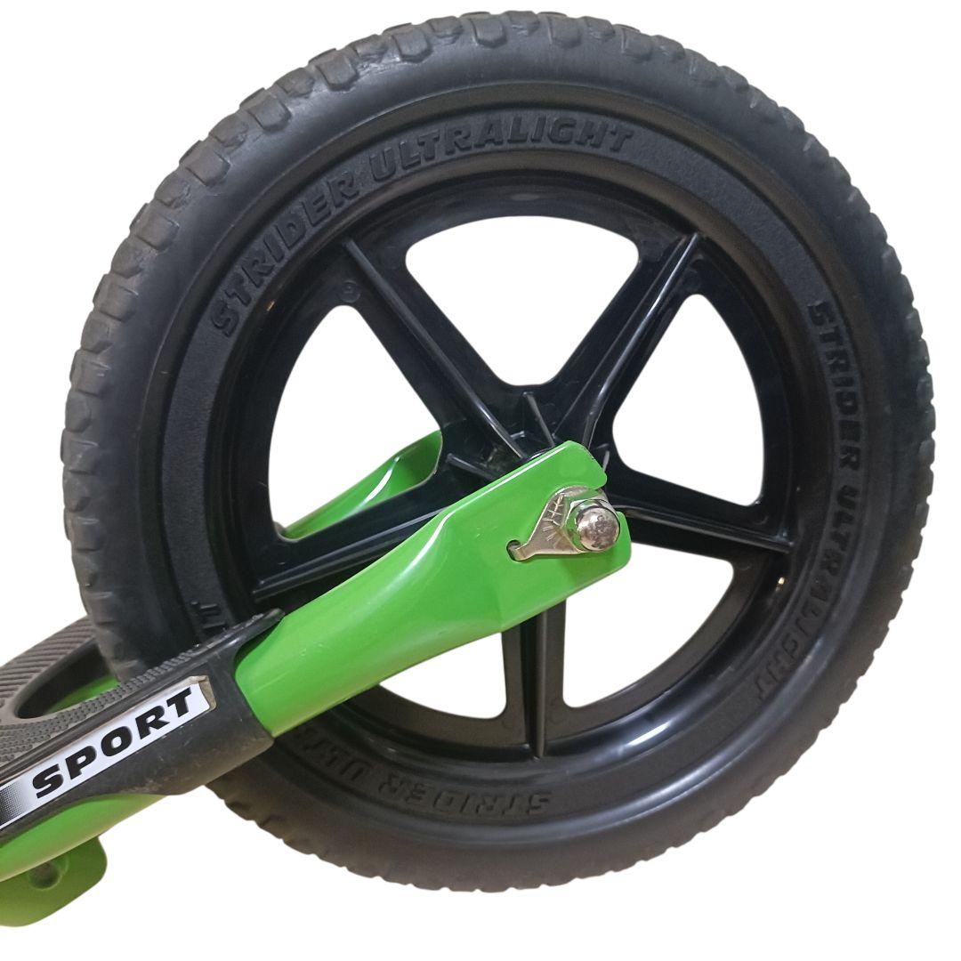 【ストライダー】スポーツモデル12Sport グリーン　日本正規品　美品