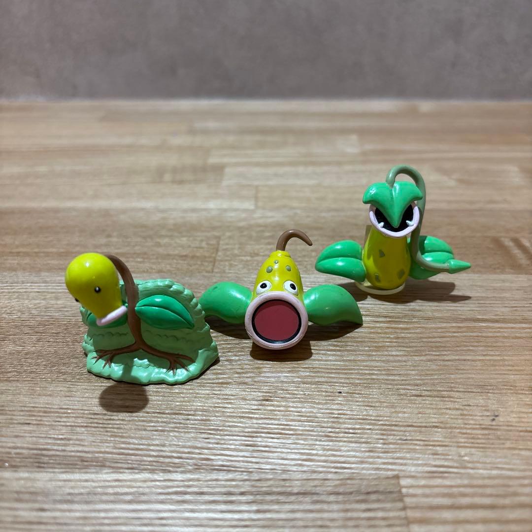 【廃盤/進化セット/極美品/激レア】 モンコレ　マダツボミ　ウツドン　ウツボット