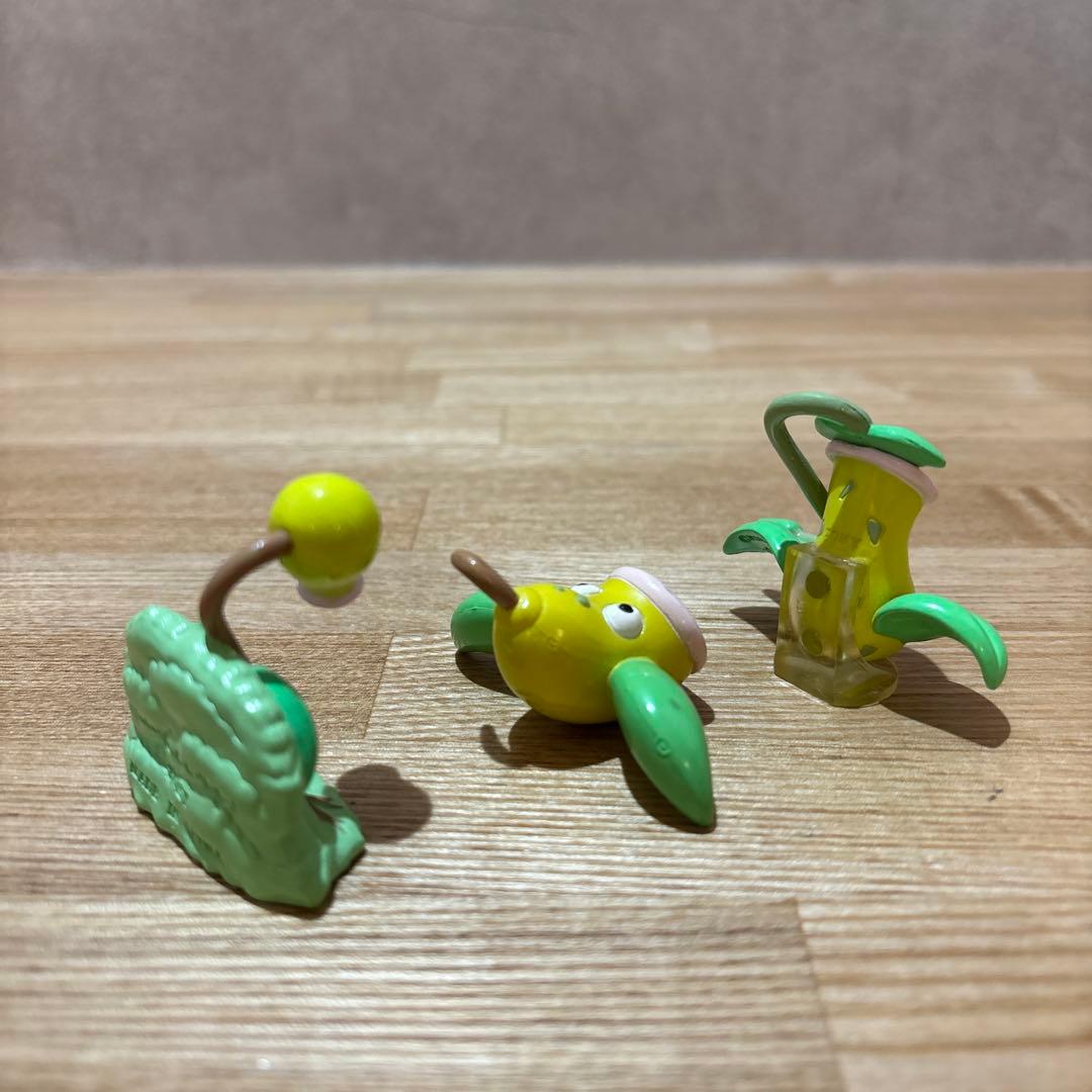 【廃盤/進化セット/極美品/激レア】 モンコレ　マダツボミ　ウツドン　ウツボット