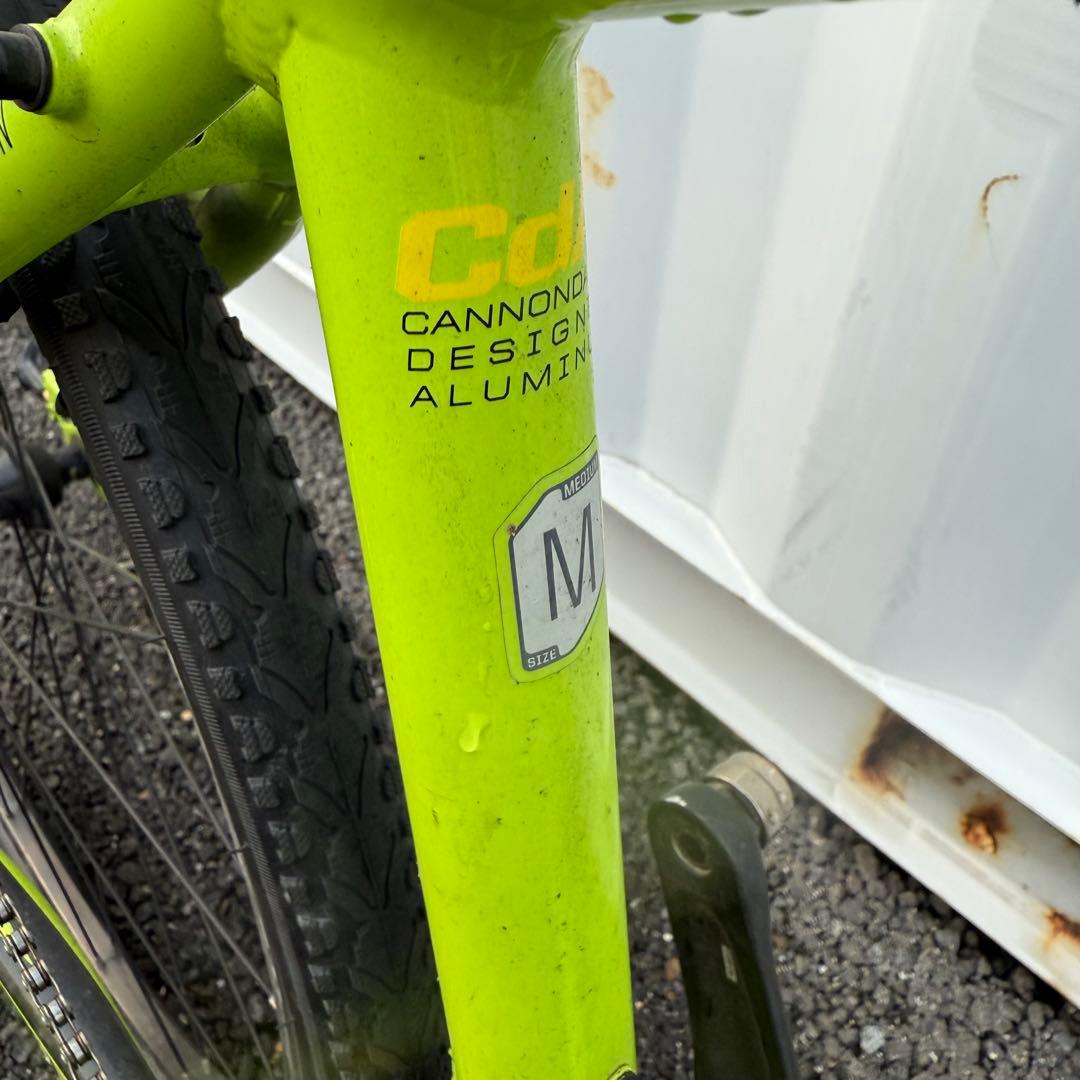 クロスバイク QUICK4 身長165-175cm 定価8.3万円