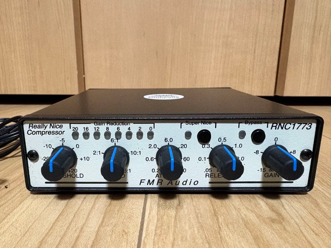 FMR AUDIO RNC1773 with Hi-Z Input ベースコンプ