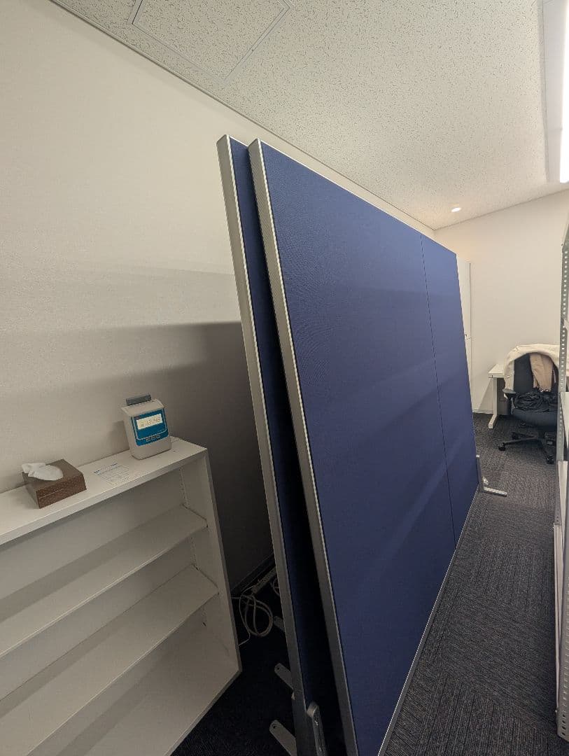 最終値下！！来月処分！！【直接取引限定】内田洋行　ネイビーオフィスパーテーション