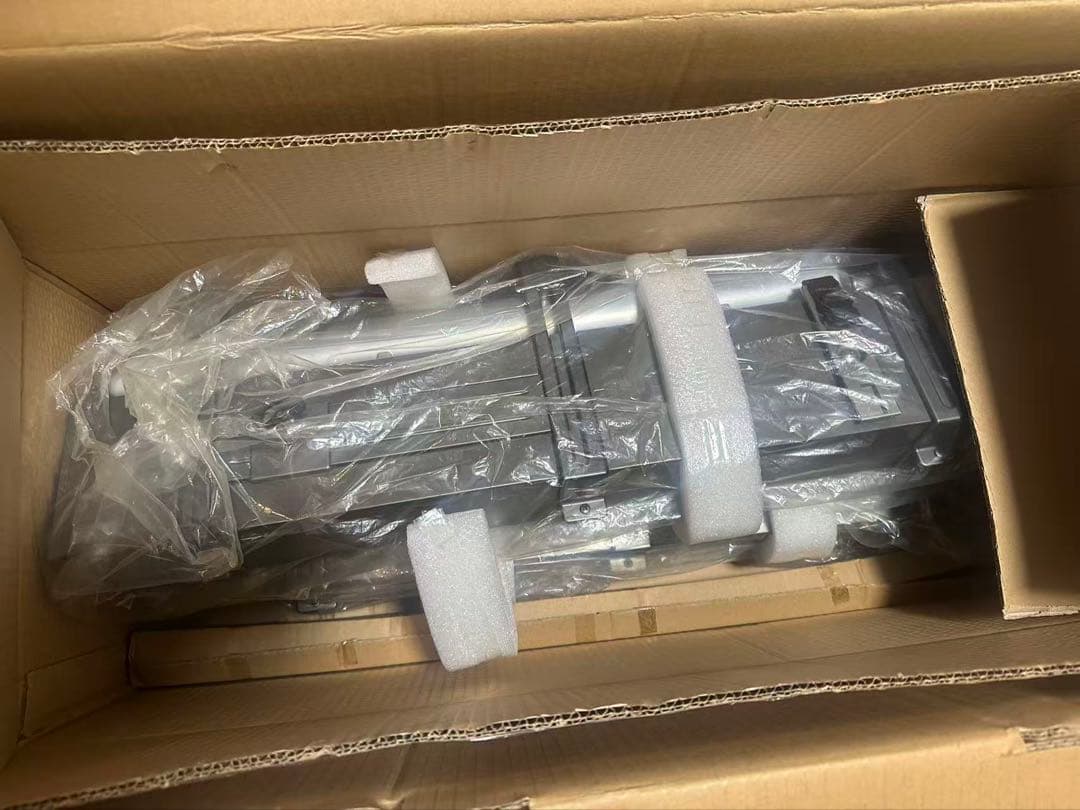 進撃の巨人 1/1 スケール 立体機動装置 movic