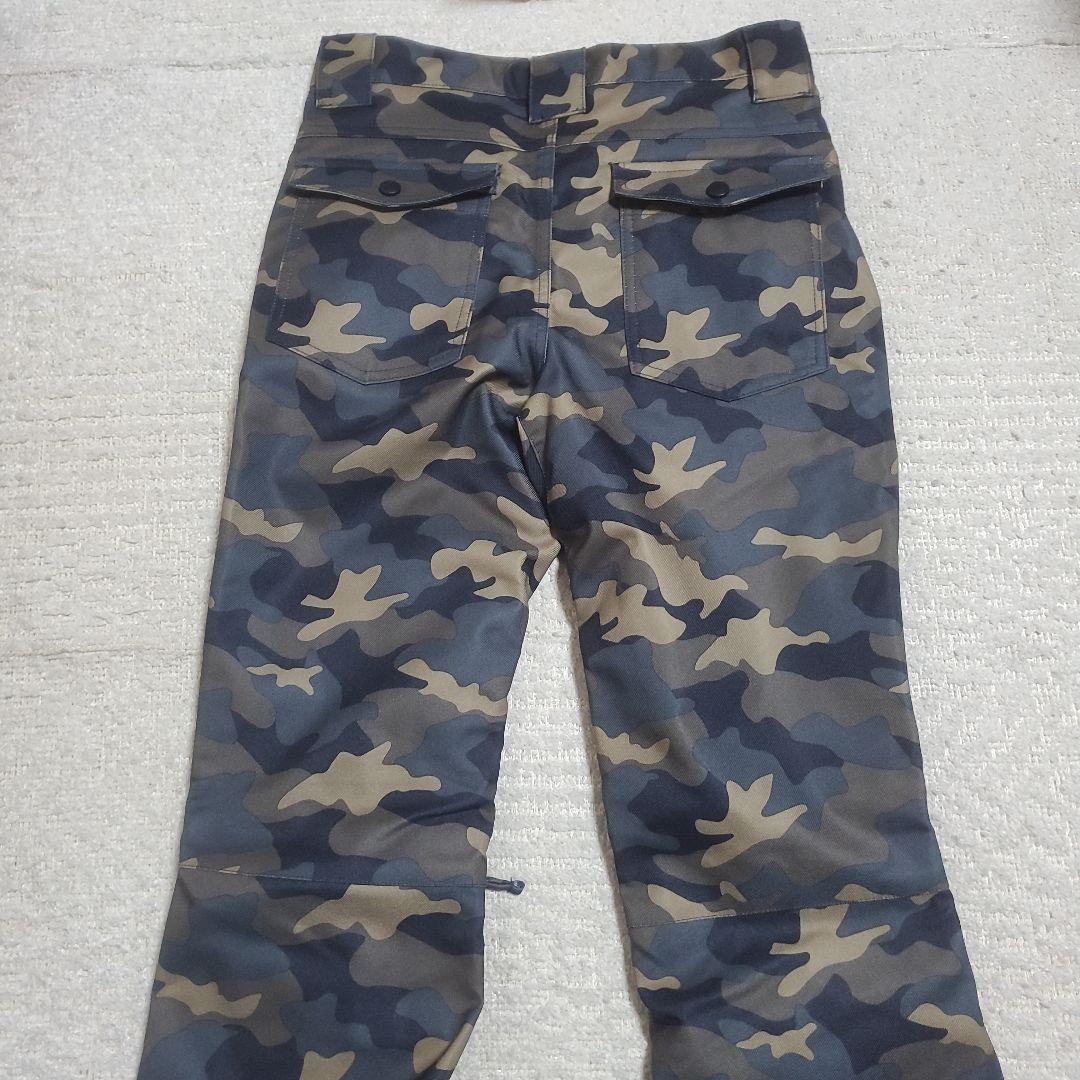 【美品】レディース　スノーボードウェア上下セット　Sサイズ