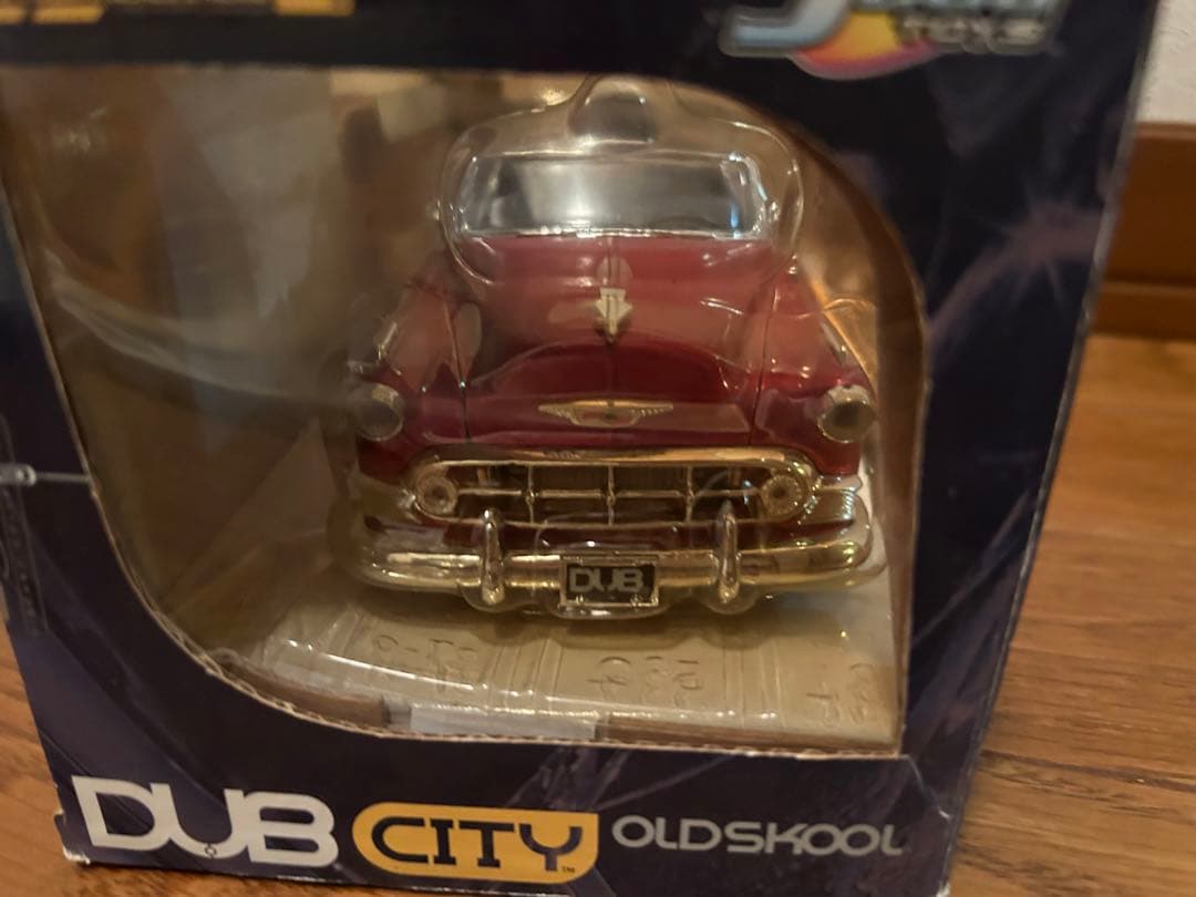 ミニカー 1953 CHEVY BEL AIR 1/24