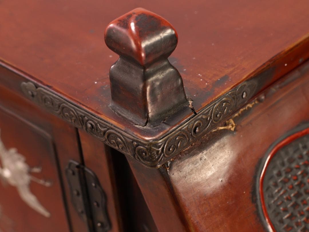 BK431　時代唐木　木製漆器　器局　螺鈿細工扉　雲意匠金具　煎茶道具