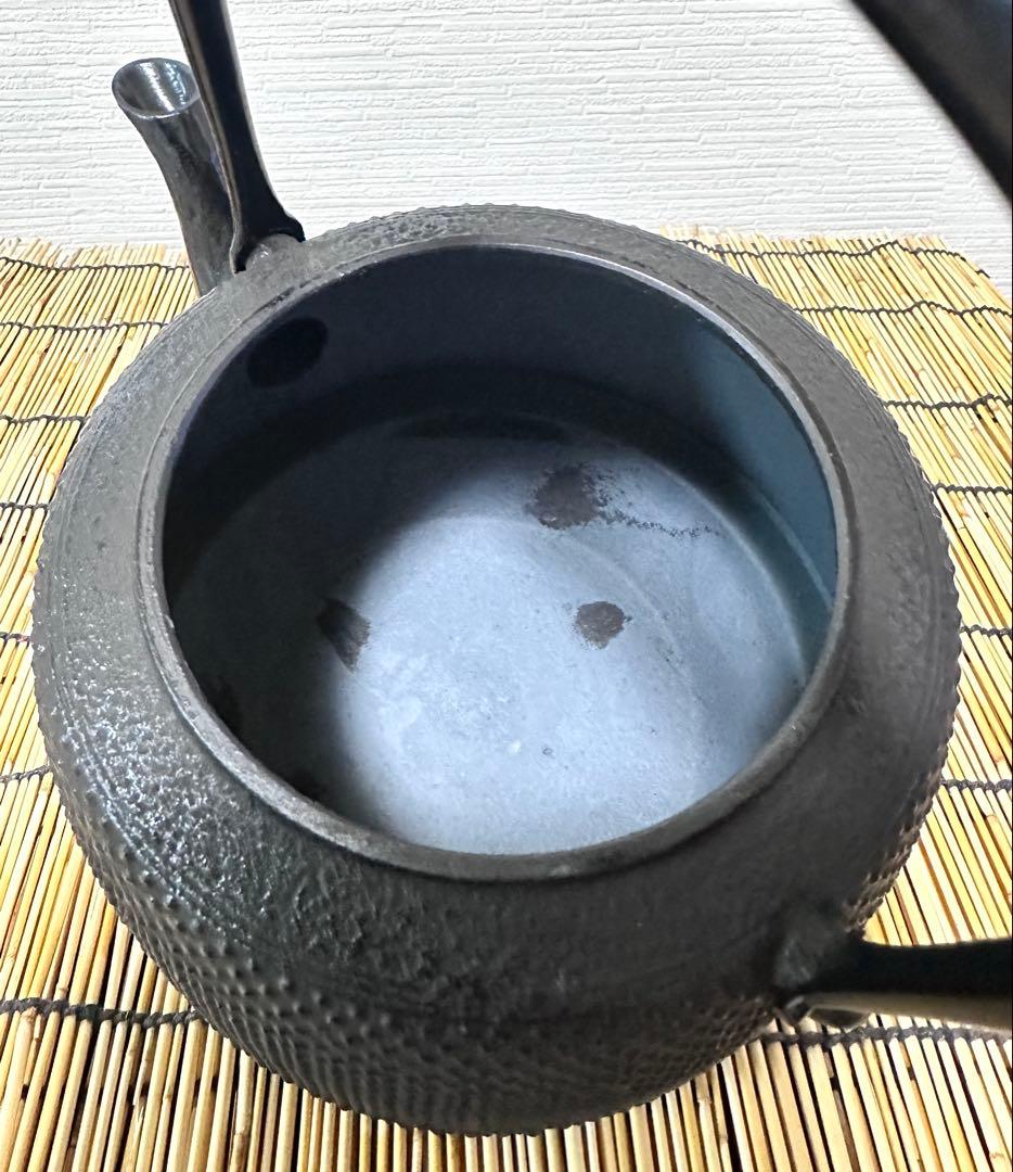 未使用品　工房和秋 金野 和秋作 １５型九重アラレ　南部鉄瓶　南部鉄器　鉄瓶