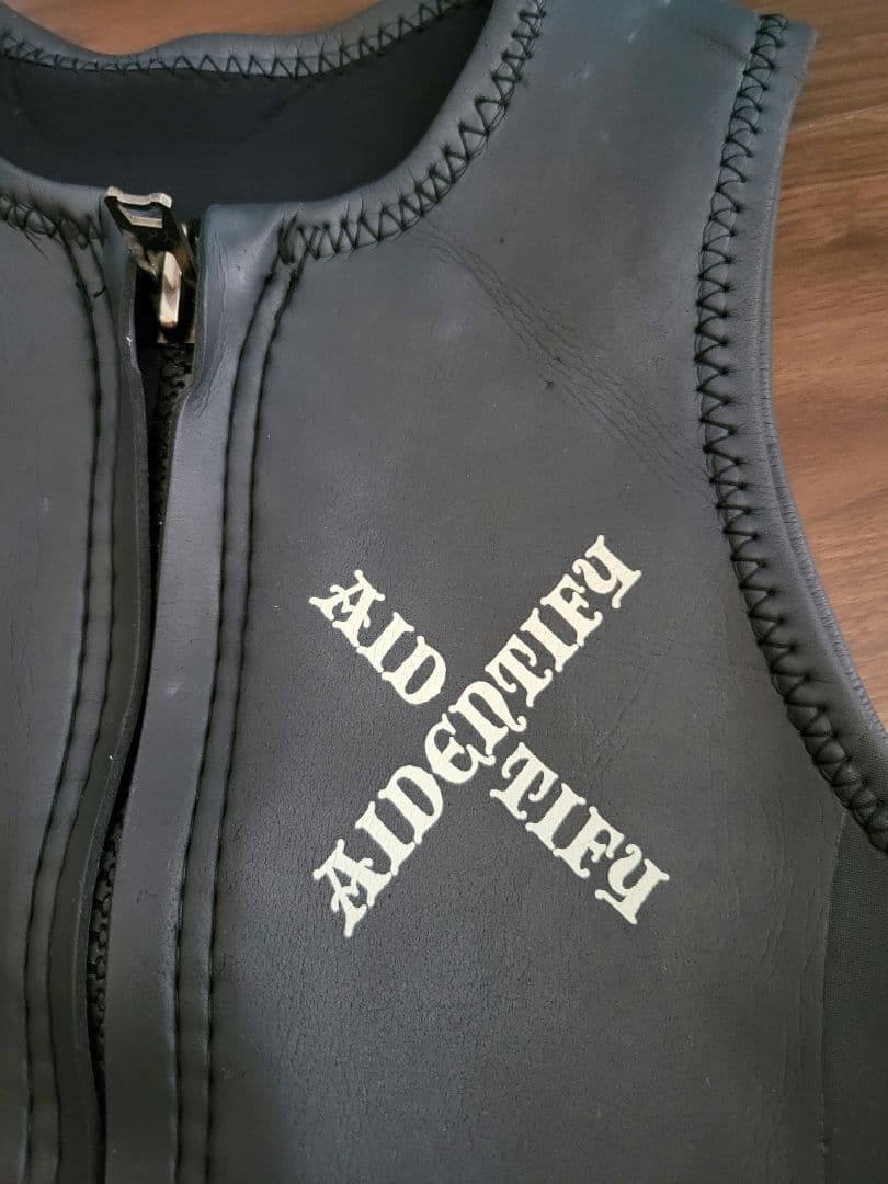 AIDENTIFY　タッパー　ベスト ブラック　サイズL