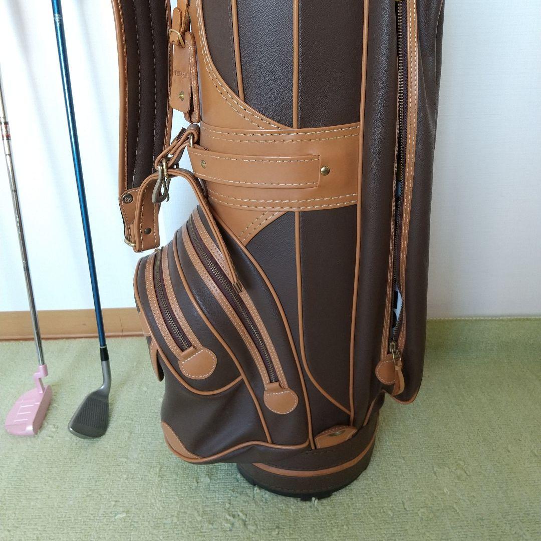 FIGAROレディース ゴルフクラブとトラサルディゴルフバック