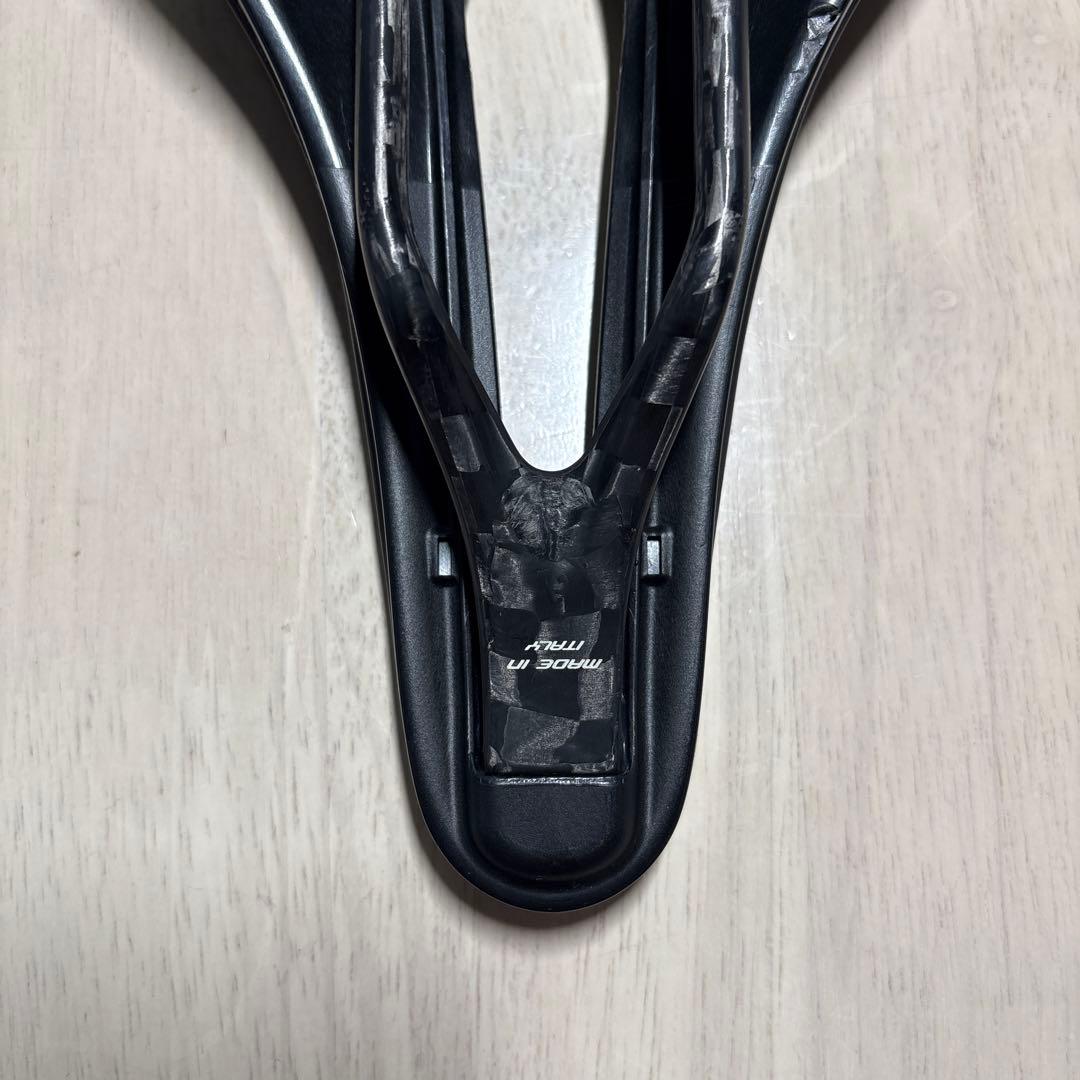 セライタリア　NOVUS BOOST EVOキットカルボニオ　スーパーフロー