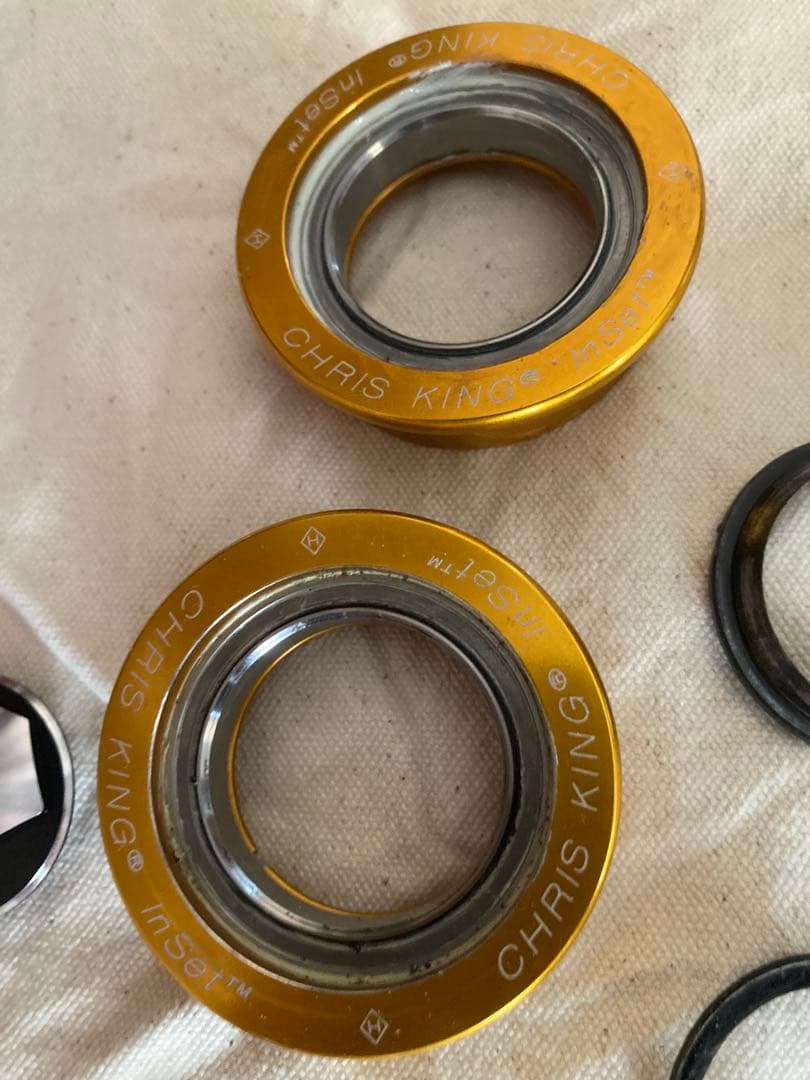 Chris king inset ヘッドセット 1.5 to OS