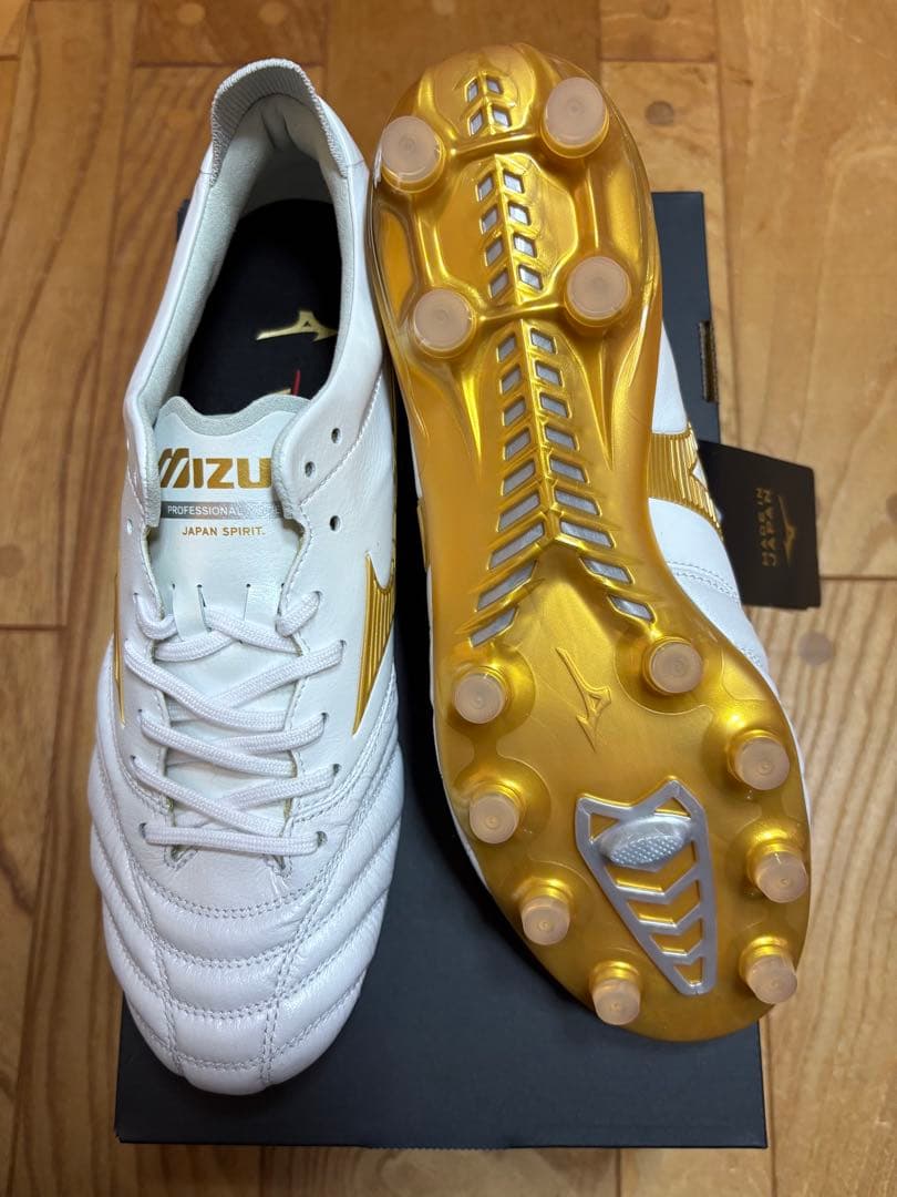 新品　最新　限定カラー　ミズノ　モレリア ネオ4 JAPAN