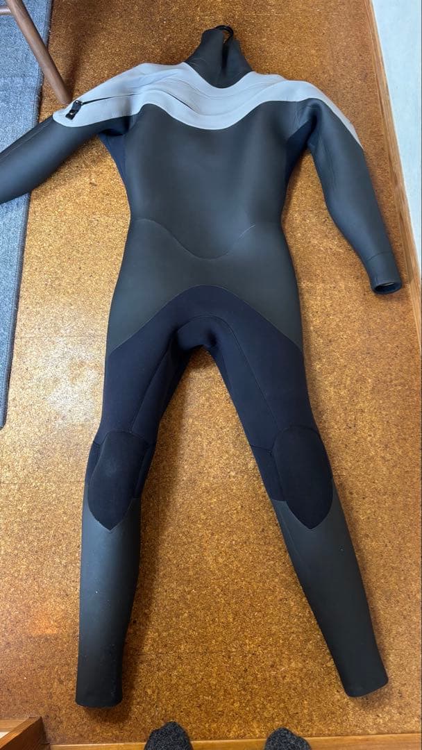 メッシュスキン長袖フルスーツ mellow ウエットスーツ